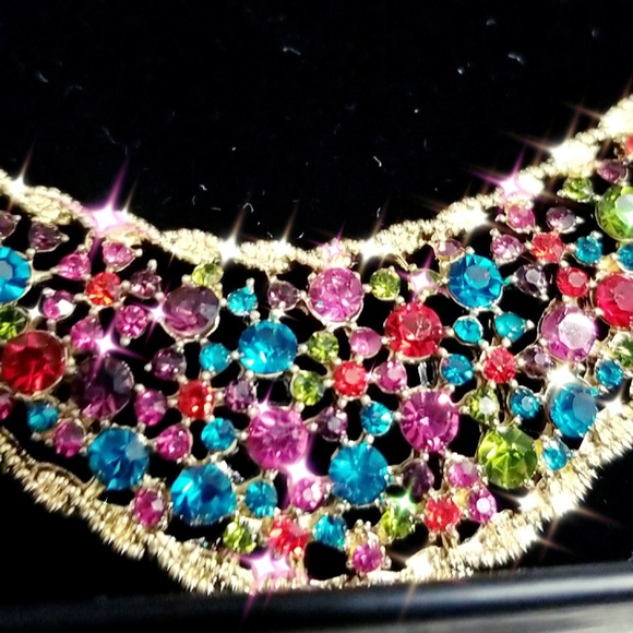 Necklace - Picture 4 of 4